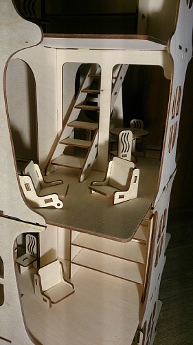 Дом 5 этажей с мебелью